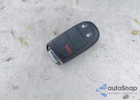 2018 Jeep Compass Latitude 4X4 z USA, uszkodzony, nr VIN 3C4NJDBB7JT176752